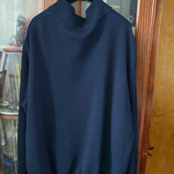 ST Croix Merino Wool Cardigan with Two-way Zipper in Contemporary Fit - Picture 13 of 17